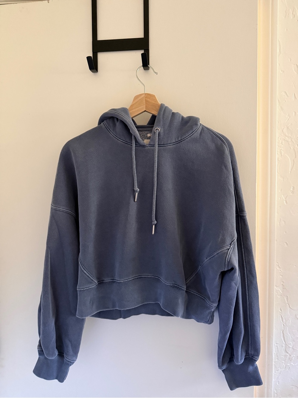 Abercrombie & Fitch Cropped Hoodie